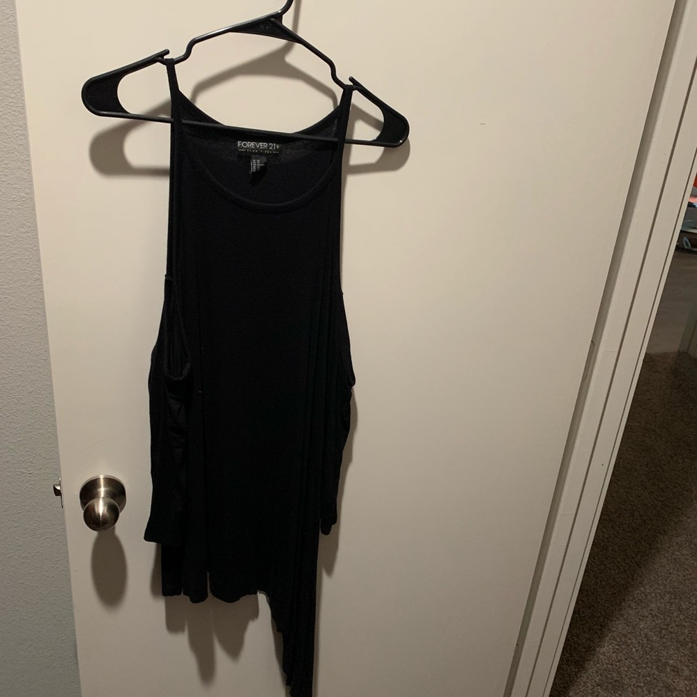Plus Size Asymmetrical Cold Shoulder Top